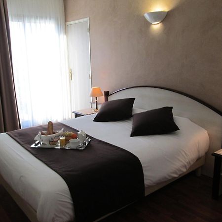 Hotel Ariane Istres Eksteriør billede