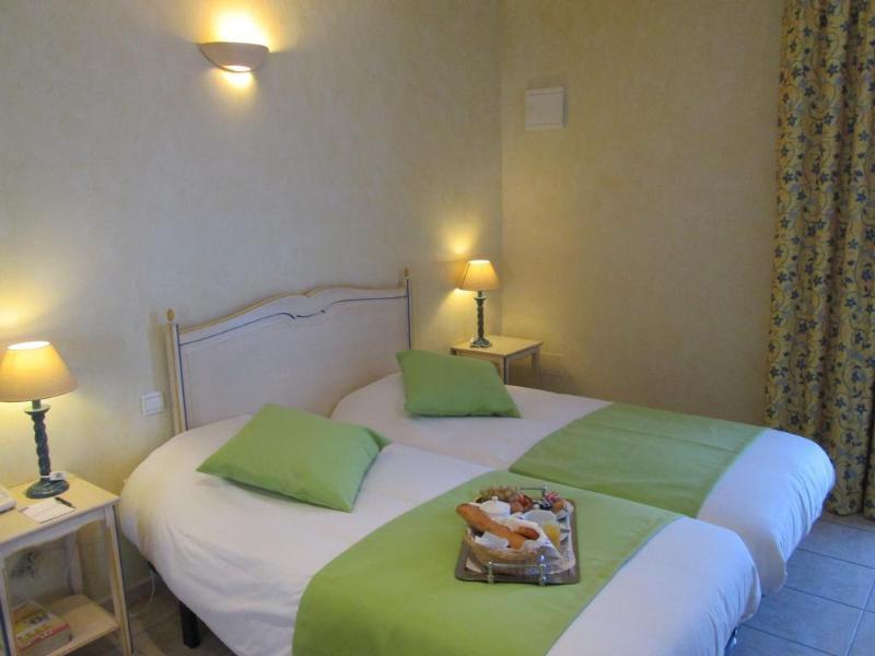 Hotel Ariane Istres Eksteriør billede