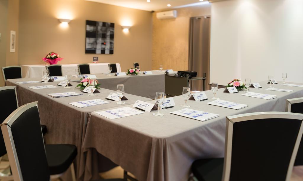 Hotel Ariane Istres Eksteriør billede