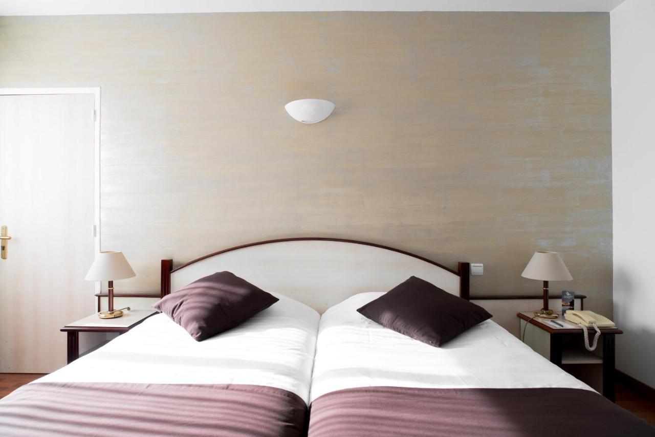 Hotel Ariane Istres Eksteriør billede